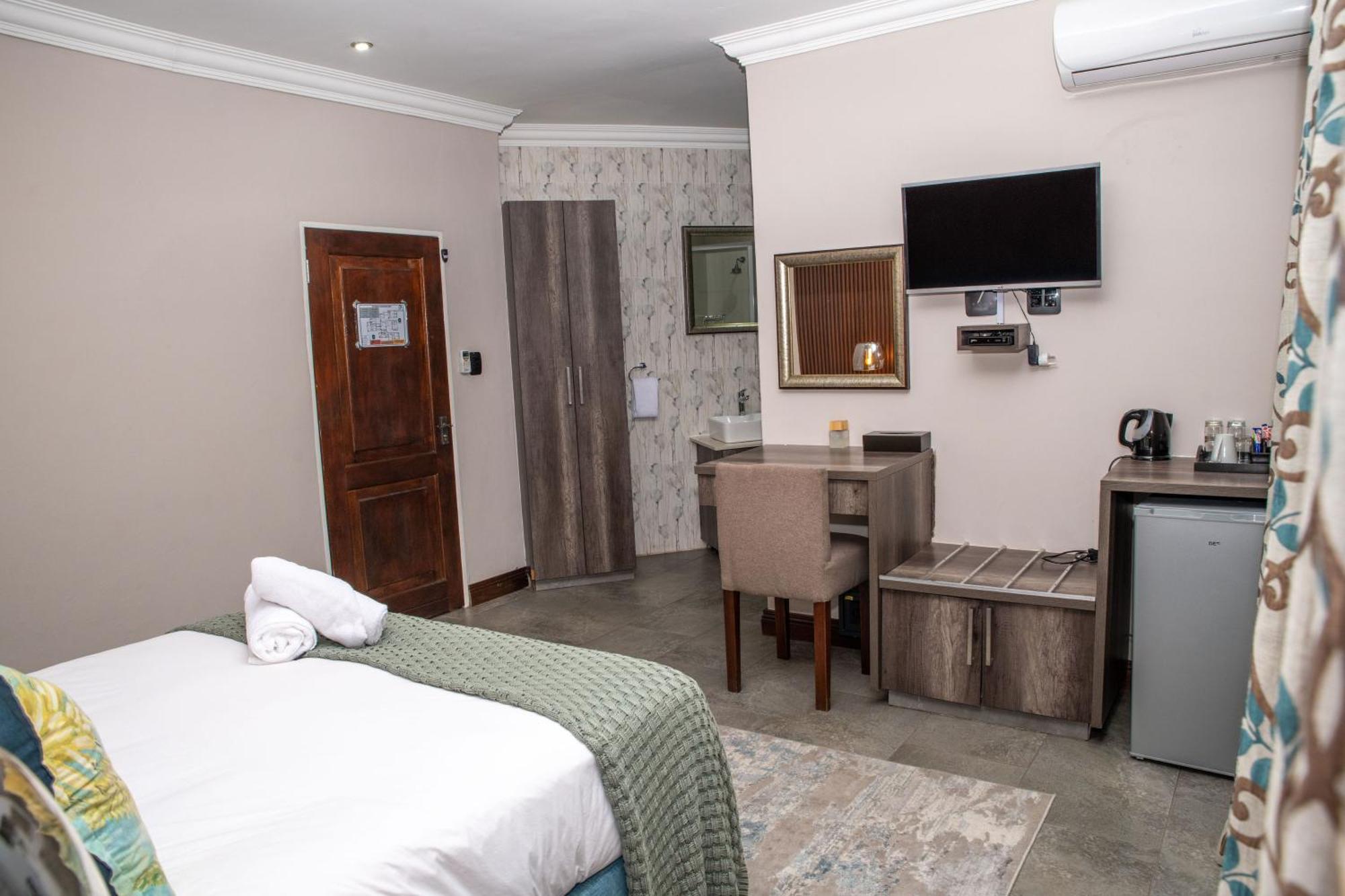 Iso'Bella Vita Guesthouse Phalaborwa Exterior foto